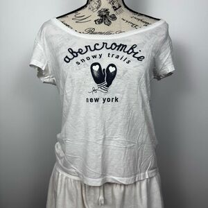 Abercrombie & Fitch White Graphic 'Snowy Trails' Short Sleeve Tee